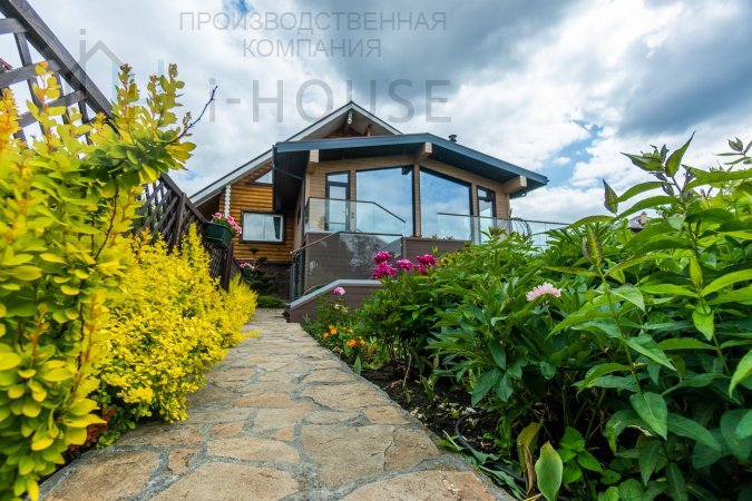 2020_IHOUSE_01 (79).jpg